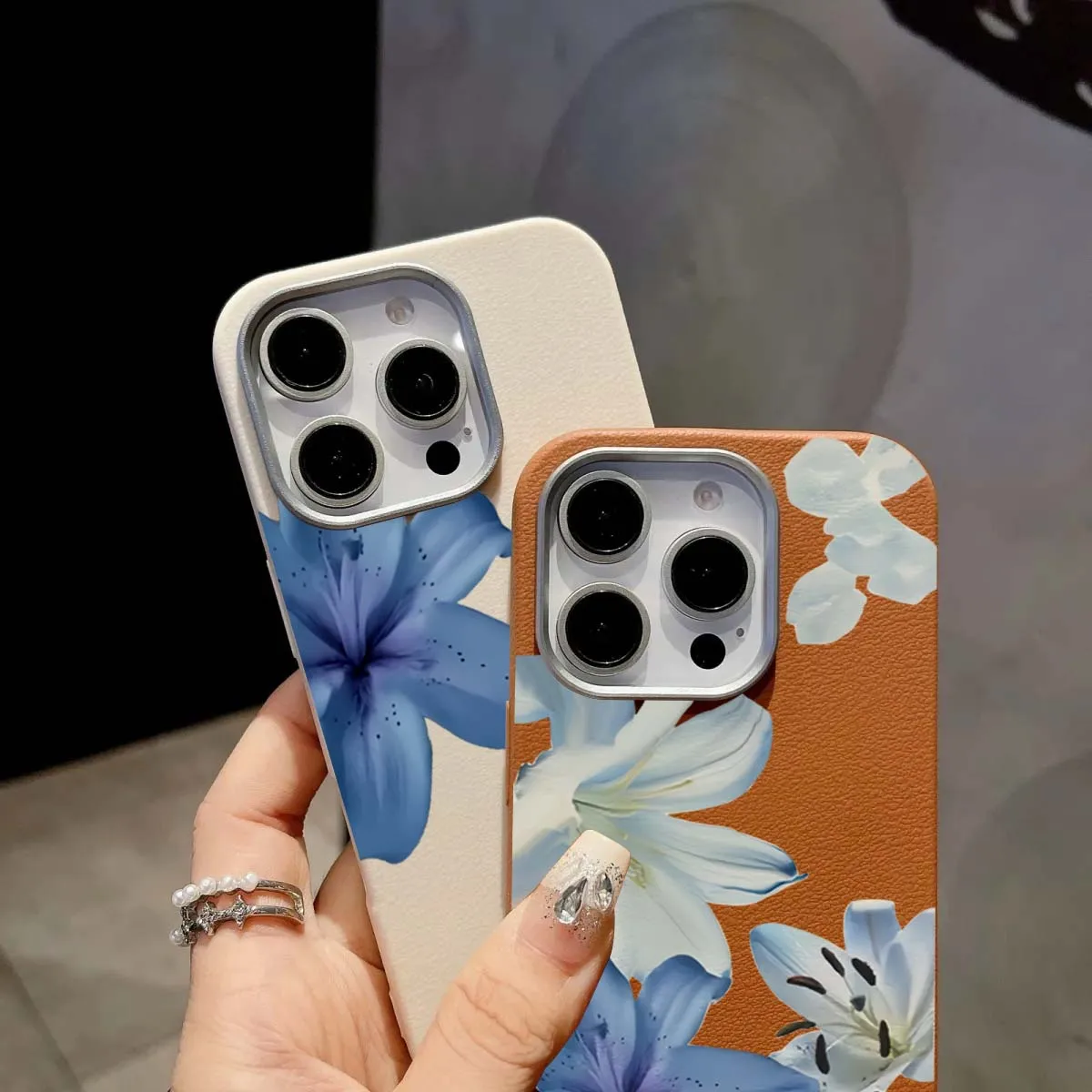 Şık Mavi Zambak Desenli Telefo - Xiaomi Redmi Note 13 incelemesi ve fiyatı